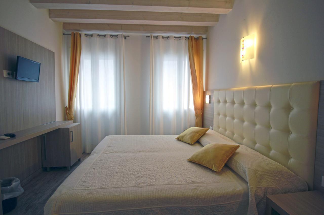Locanda Stravedo Pellestrina Zimmer foto